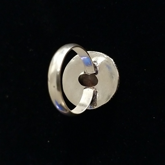 Round Brown Jasper Ring Twisted Rope Border - Picture 4 of 6